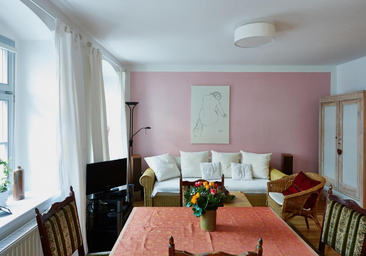 Ferienwohnung Priessnitz ドレスデン エクステリア 写真